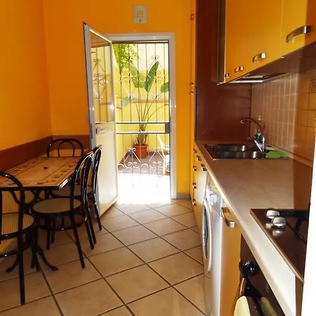 Casa Cagliostro Апартаменты Палермо